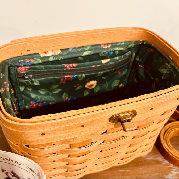 Longaberger Basket Purse|Shoulder Purse Basket 18210|Vintage Longaberger Basket - Picture 6 of 11